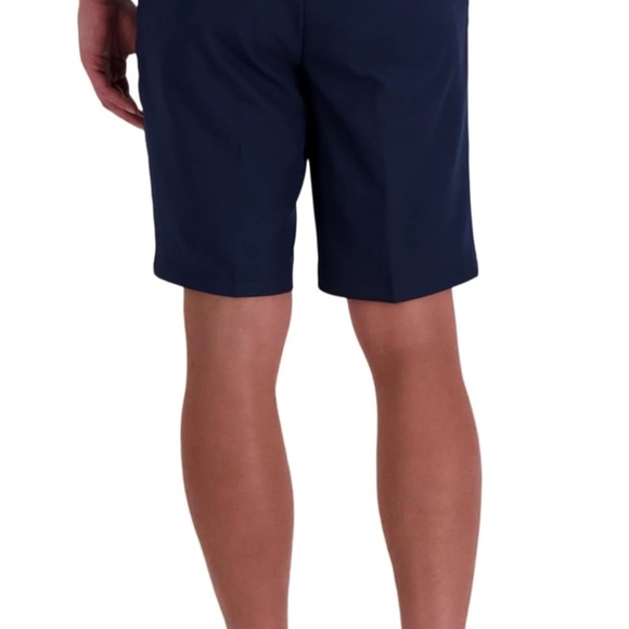 Haggar Navy Mid Rise Active Flex Tech Short - Picture 4 of 6